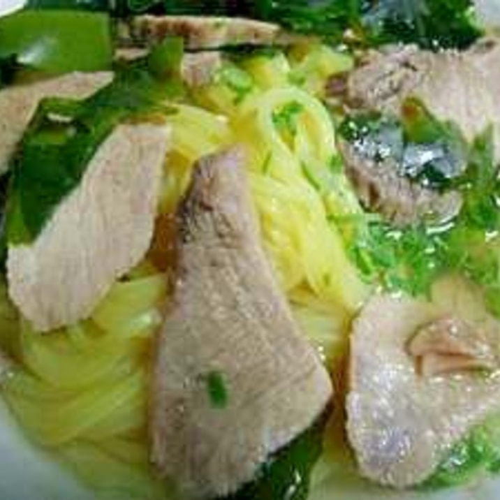 ウェイパーで醤油が入っているのに塩ラーメンスープ レシピ 作り方 By Vivavii 楽天レシピ ウェイパーで醤油が入っているのに塩ラーメンスープ レシピ 作り方 By Vivavii 楽天レシピ